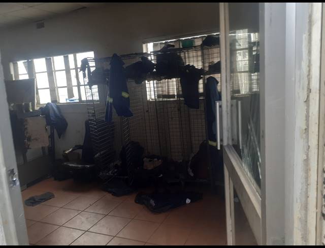 2,700M² WORKSHOP FOR SALE IN SPRINGS CENTRAL